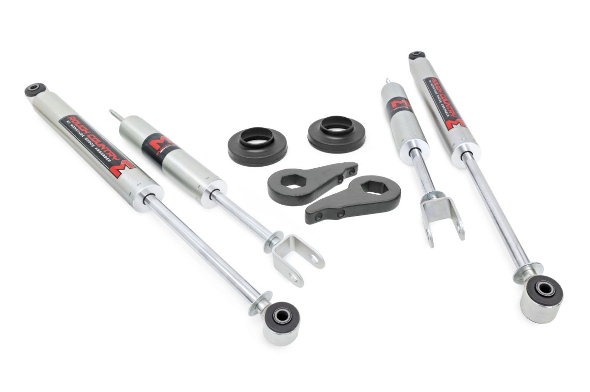 Chevrolet Suburban 1500 Suspension Lift Kit - Front + Rear - Rough Country - M1 - '00-'06